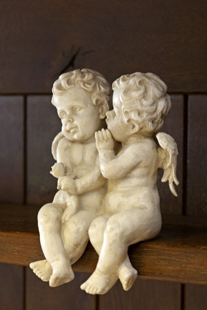 Surgimate lists positive word of mouth is ideal for surgical practice marketing.